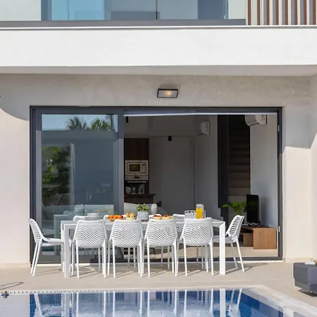 Villa Nissi Residences 4 Aya Napa