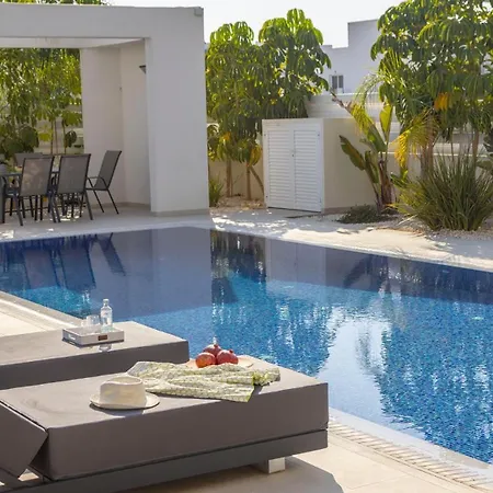 Nissi Residences 4 Villa *