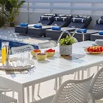 Nissi Residences 4 *