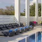 Villa Nissi Residences 4