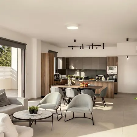 Nissi Residences 4 וילה *
